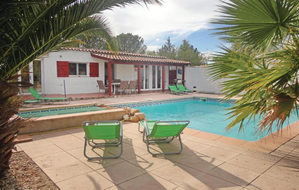 Maison de vacances Stunning home in Aspiran with WiFi, Private swimming pool and Outdoor swimming pool  34800 Aspiran