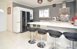 Stunning home in Barjac with 3 Bedrooms, WiFi and Outdoor swimming pool