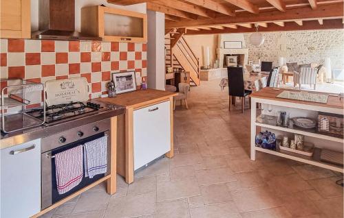 Stunning home in Bazac with Outdoor swimming pool, 3 Bedrooms and Private swimming pool