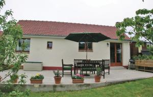 Stunning home in Beauvois with 1 Bedrooms and WiFi
