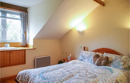 Stunning home in Beganne with 1 Bedrooms and WiFi