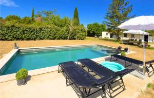 Stunning home in Bollène with Outdoor swimming pool, WiFi and 1 Bedrooms