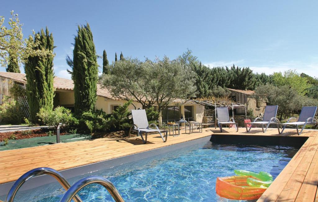 Stunning home in Bonnieux with WiFi, Private swimming pool and Outdoor swimming pool , 84480 Bonnieux