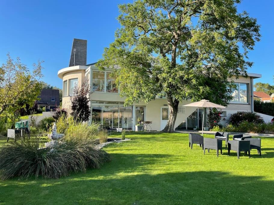 Stunning home in Bordezac with 3 Bedrooms and Outdoor swimming pool 30160 Bordezac
