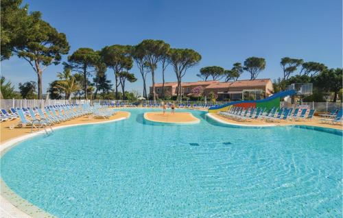 Stunning home in Calvisson with 1 Bedrooms, WiFi and Swimming pool