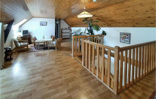 Stunning home in Clohars Carnoet with 4 Bedrooms and WiFi