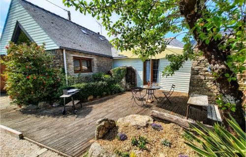 Stunning home in Crossac with 2 Bedrooms, WiFi and Outdoor swimming pool