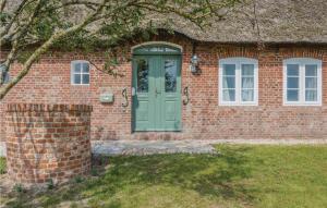 Stunning home in Dagebll-Fahretoft with 2 Bedrooms and WiFi