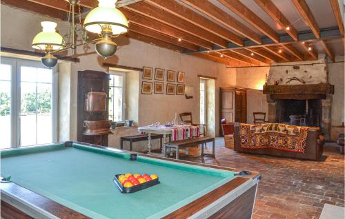 Stunning home in Domfront en Champagne with 2 Bedrooms, WiFi and Outdoor swimming pool