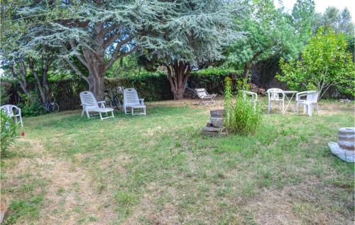 Stunning home in Erquy with WiFi and 3 Bedrooms