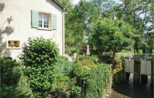 Stunning home in Eymet with 2 Bedrooms, WiFi and Outdoor swimming pool