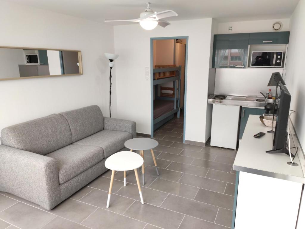 Stunning home in Eymet with 2 Bedrooms, WiFi and Outdoor swimming pool 24500 Eymet