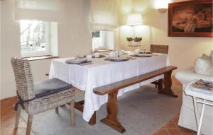 Maison de vacances Stunning home in Fontaine-Henry with 3 Bedrooms and WiFi  14610 Fontaine-Henry Normandie