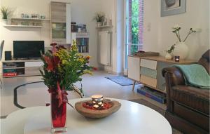 Stunning home in Friedrichskoog with 3 Bedrooms and WiFi