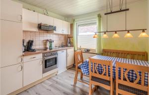 Stunning home in Friedrichskoog with 3 Bedrooms, Sauna and WiFi