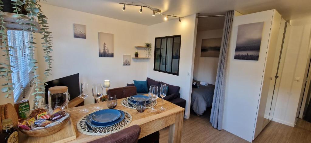 Stunning home in Friedrichskoog with WiFi and 2 Bedrooms 25718 Friedrichskoog