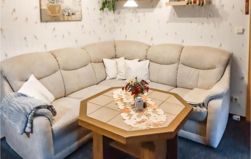 Stunning home in Geschwenda with 1 Bedrooms and WiFi
