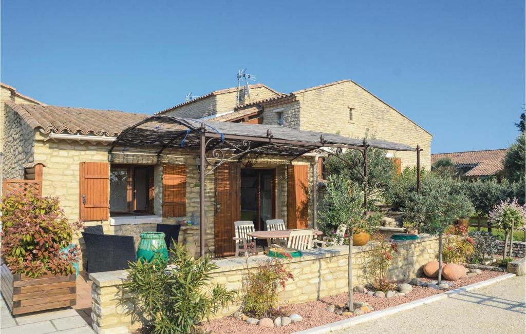 Maison de vacances Stunning home in Gordes with 2 Bedrooms  84220 Gordes
