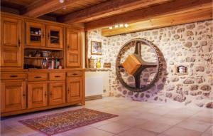 Maison de vacances Stunning home in Grandrif with 3 Bedrooms and WiFi  63600 Grandrif Auvergne