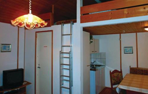 Stunning home in Hohe Dne with 1 Bedrooms