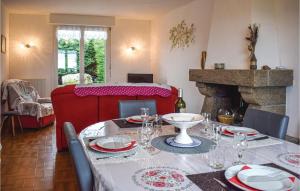 Stunning home in Kerbors with 3 Bedrooms and WiFi