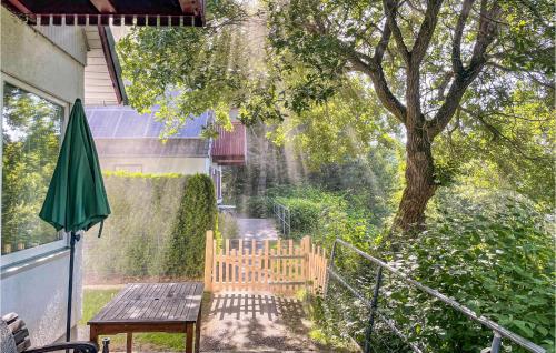 Stunning home in Kirchheim with 3 Bedrooms and WiFi