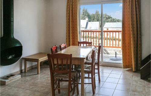 Stunning home in La Salvetat-sur-Agout with WiFi and 2 Bedrooms