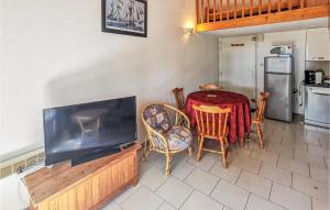 Stunning home in La Tranche sur Mer with 2 Bedrooms