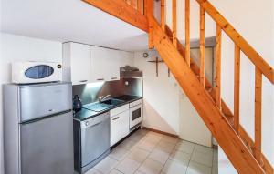 Stunning home in La Tranche sur Mer with 2 Bedrooms
