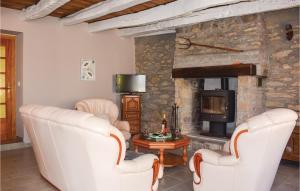 Stunning home in Le Cambout with 2 Bedrooms and WiFi