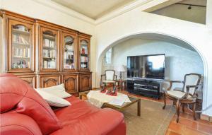 Stunning home in Le Tignet with 5 Bedrooms, WiFi and Outdoor swimming pool