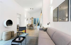 Stunning home in Lembruch-Dmmer See with 2 Bedrooms, Sauna and WiFi