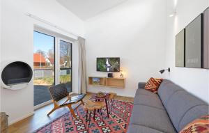 Stunning home in Lembruch-Dmmer See with Sauna, WiFi and Indoor swimming pool