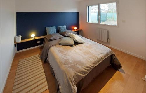 Stunning home in Locquierec with WiFi and 3 Bedrooms