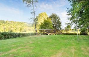 Stunning home in Loisia with Outdoor swimming pool, WiFi and Private swimming pool