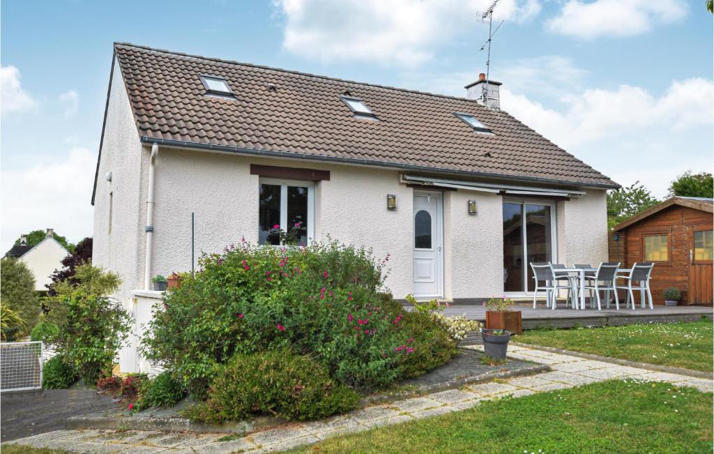 Stunning home in Marcey-les-Grèves with WiFi and 2 Bedrooms , 50300 Marcey-les-Grèves