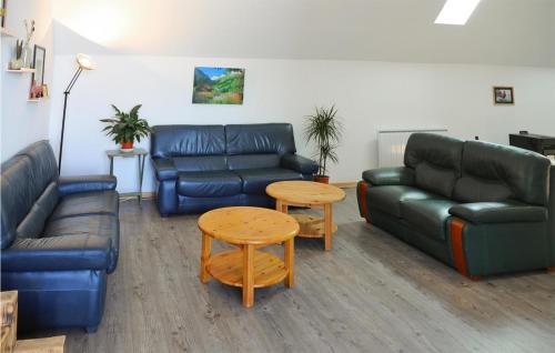 Stunning home in Marchastel with WiFi and 3 Bedrooms