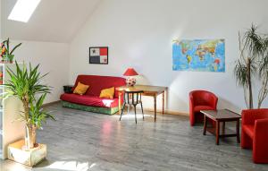 Stunning home in Marchastel with WiFi and 3 Bedrooms