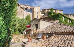 Stunning home in Menerbes with 1 Bedrooms, WiFi and Outdoor swimming pool