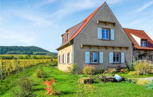 Stunning home in Mittelbergheim with Outdoor swimming pool, Sauna and WiFi
