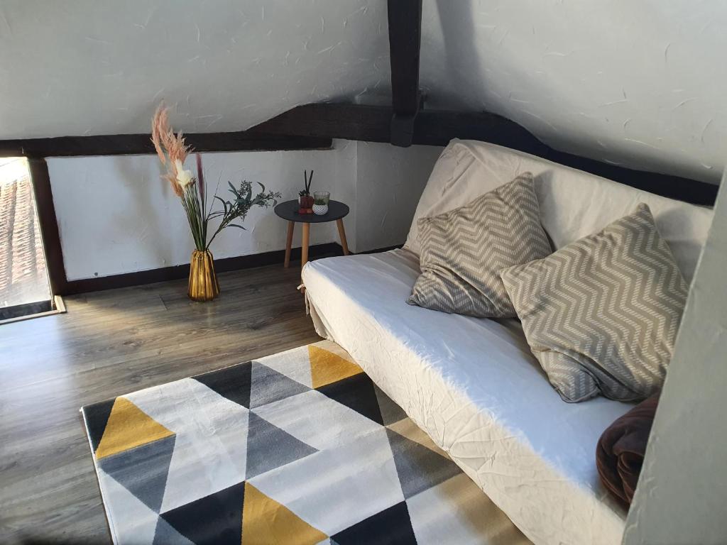 Stunning home in Montfaucon with Outdoor swimming pool, WiFi and 3 Bedrooms