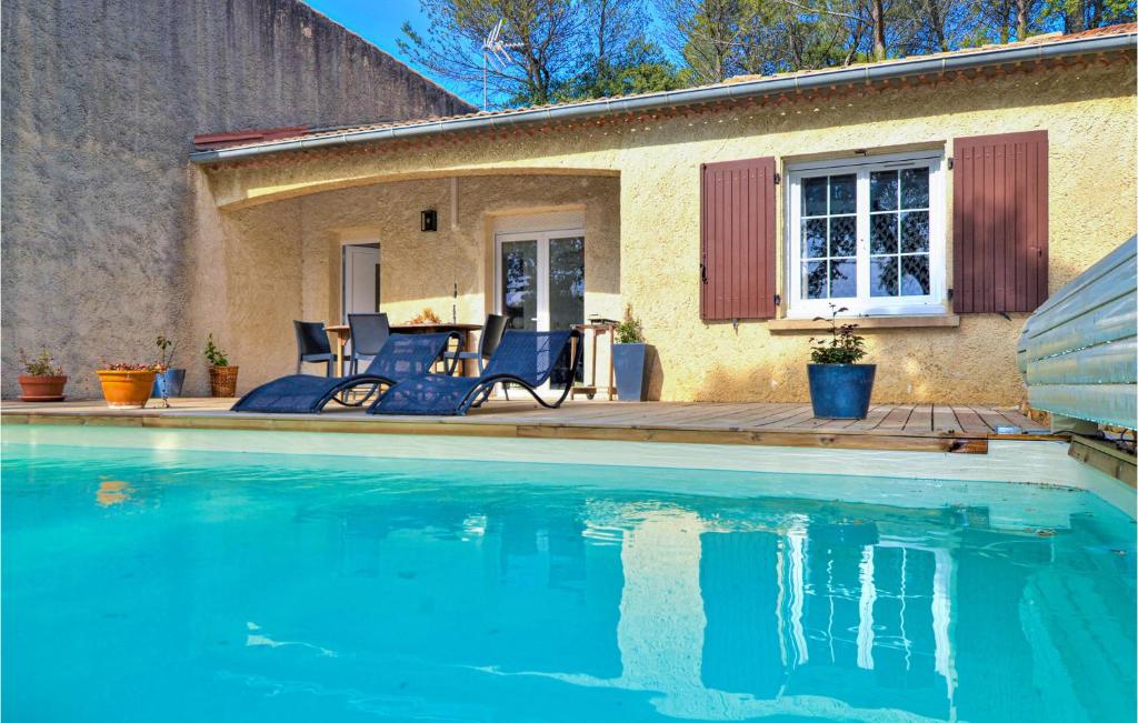 Stunning home in Montfaucon with Outdoor swimming pool, WiFi and 3 Bedrooms , 30150 Montfaucon