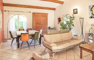 Stunning home in Montlimar with WiFi, Private swimming pool and Outdoor swimming pool