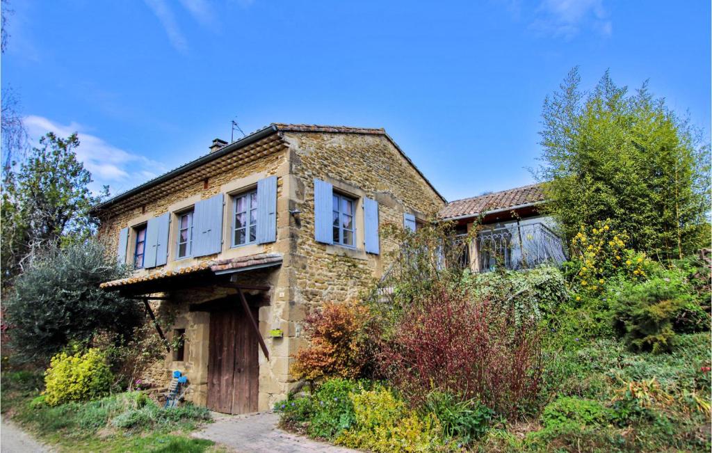 Maison de vacances Stunning home in Montoison with WiFi and 3 Bedrooms  26800 Montoison
