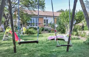 Stunning home in Mornas with 3 Bedrooms, WiFi and Outdoor swimming pool