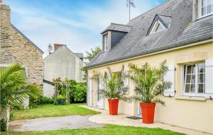 Maison de vacances Stunning home in Morsalines with 3 Bedrooms and WiFi  50630 Morsalines Normandie