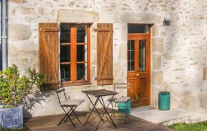 Stunning home in Nantiat with 2 Bedrooms and WiFi