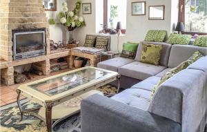 Stunning home in Nouaille Maupertuis with 1 Bedrooms and WiFi