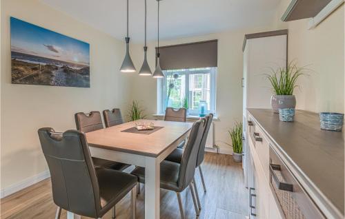 Stunning home in Ockholm with 3 Bedrooms and WiFi