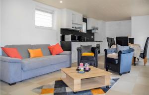 Stunning home in OSTHEIM with 1 Bedrooms and WiFi